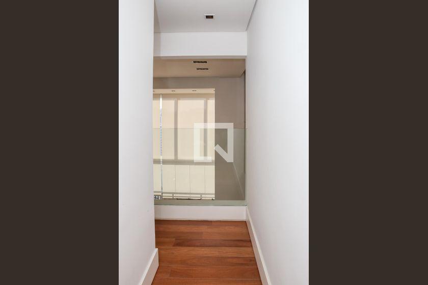 Apartamento à Venda – Perdizes, 4 Quartos, 310 m² – São Paulo