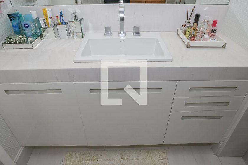 Apartamento à Venda – Perdizes, 4 Quartos, 310 m² – São Paulo
