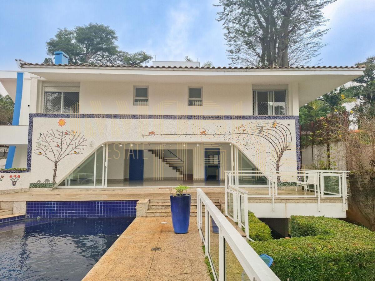 Casa em condomínio para venda e locação no Jardim Cordeiro | 4 quartos / 4 suítes