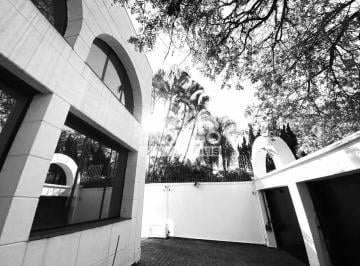 CASA COMERCIAL DE ALTO PADRÃO – Aluga – 1.250m² no Jockey – Butantã