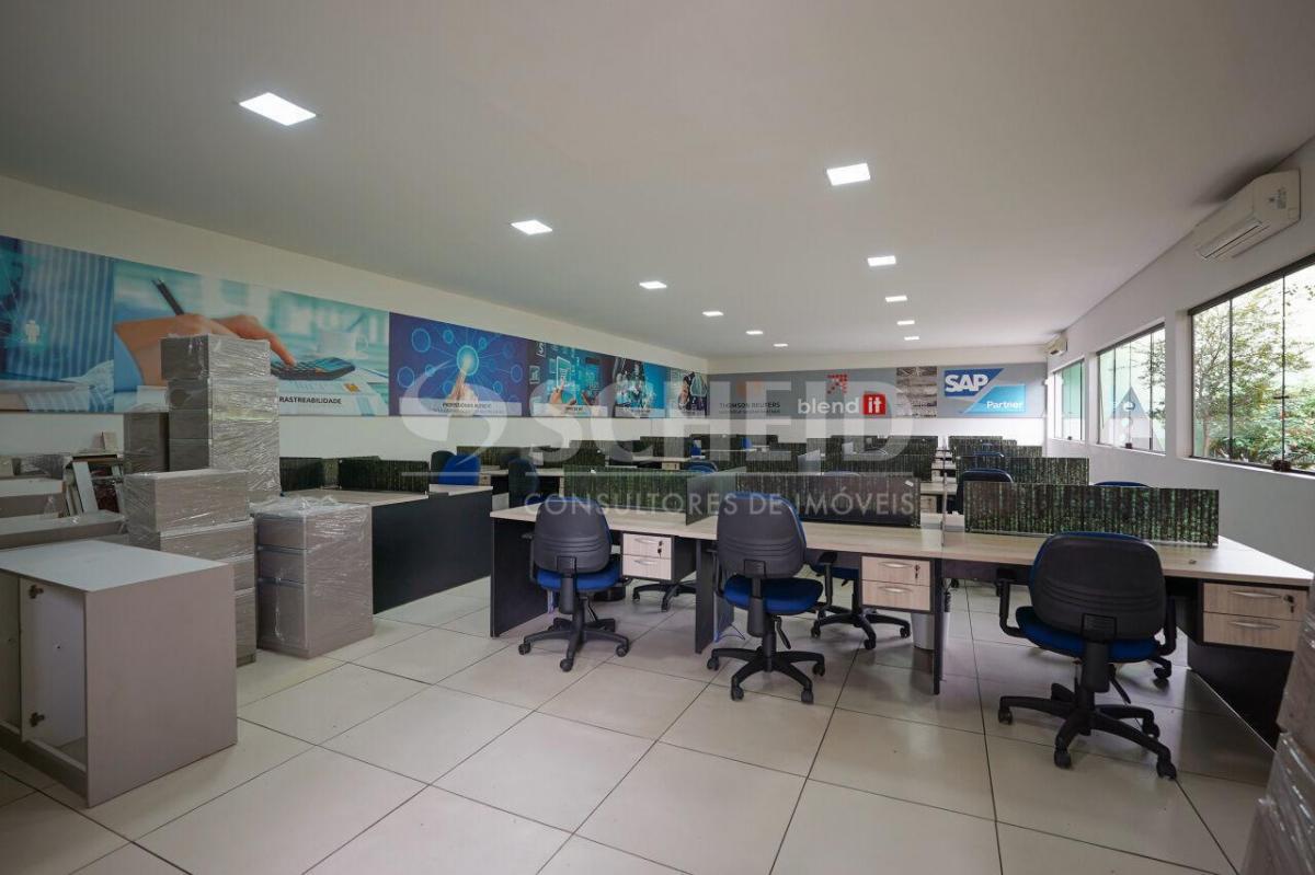 Casa para locação no Brooklin Paulista. 1500 m² T, 800 AC. 4 quartos (3 suítes). 6 vagas