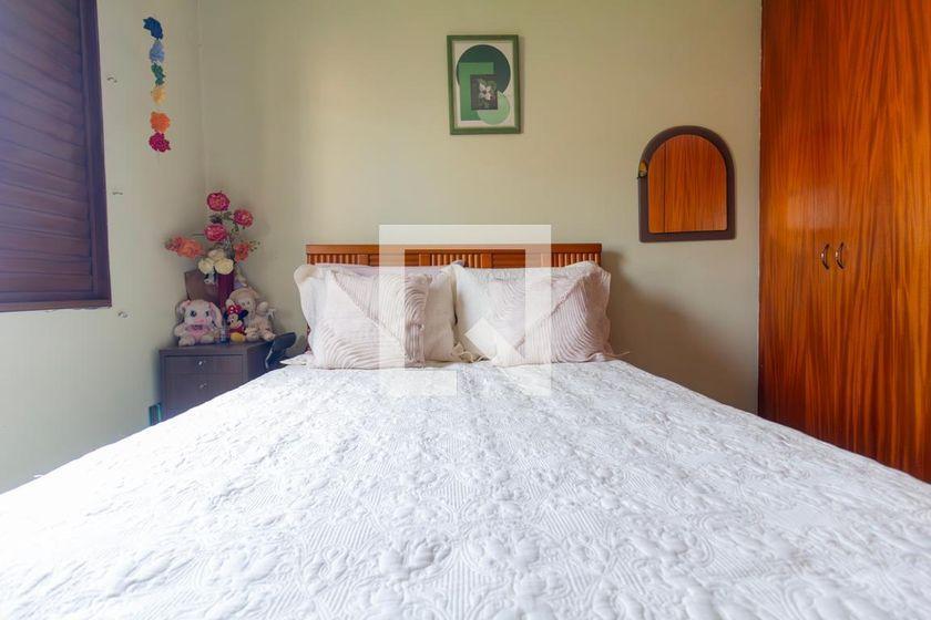 Casa à Venda – Jardim Maringá, 4 Quartos, 480 m² – São Paulo