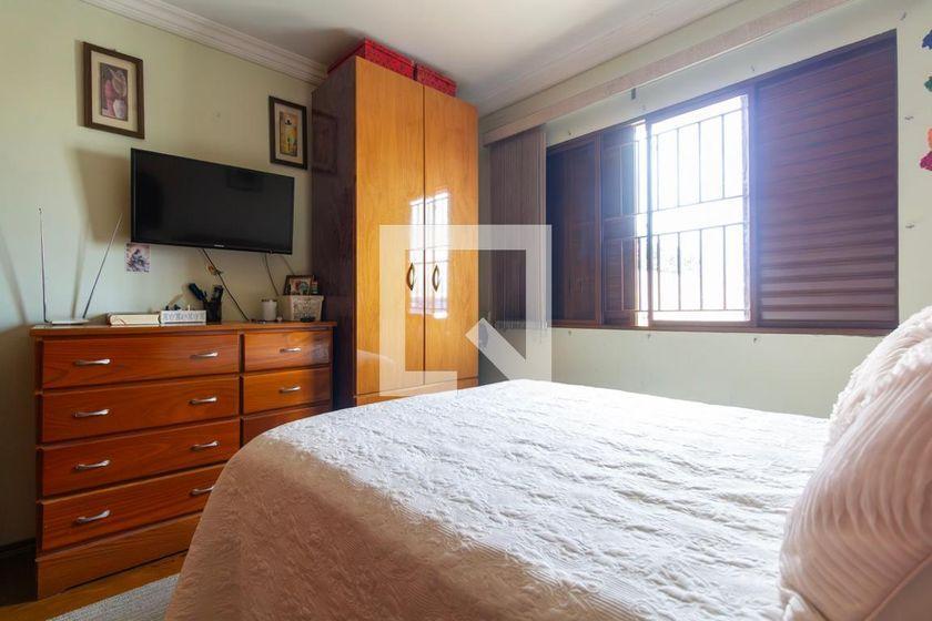 Casa à Venda – Jardim Maringá, 4 Quartos, 480 m² – São Paulo