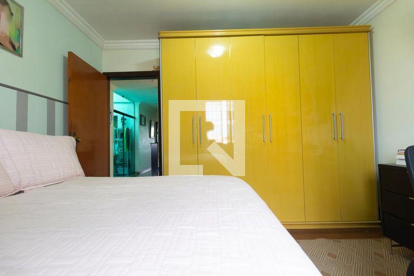 Casa à Venda – Jardim Maringá, 4 Quartos, 480 m² – São Paulo