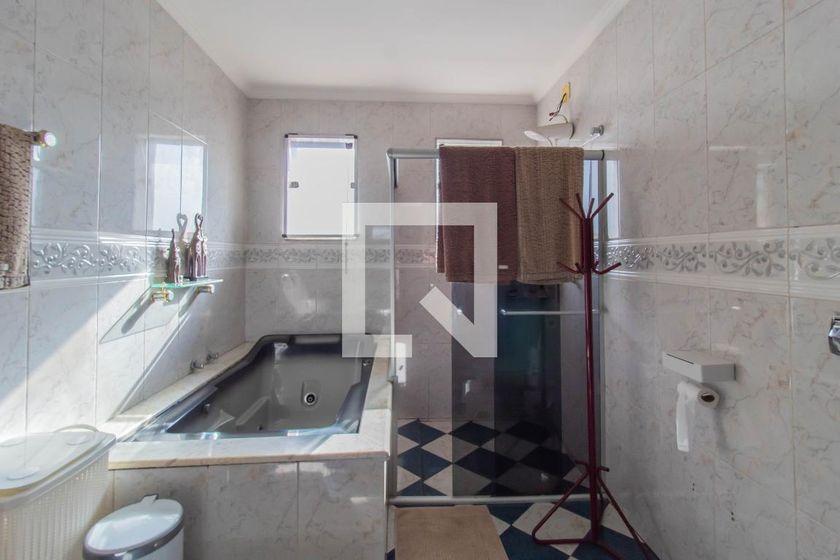 Casa à Venda – Jardim Maringá, 4 Quartos, 480 m² – São Paulo