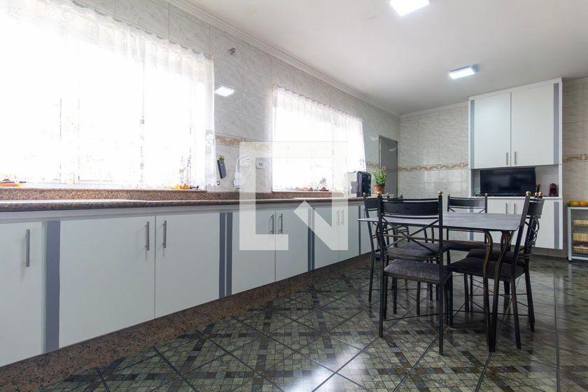 Casa à Venda – Jardim Maringá, 4 Quartos, 480 m² – São Paulo