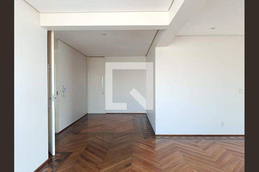 Apartamento à Venda – Jardim Paulista, 3 Quartos, 230 m² – São Paulo