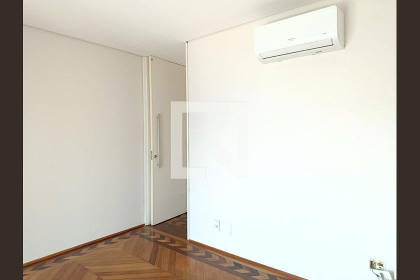 Apartamento à Venda – Jardim Paulista, 3 Quartos, 230 m² – São Paulo