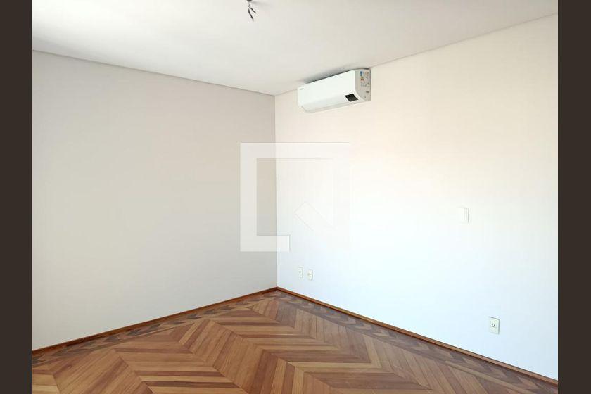 Apartamento à Venda – Jardim Paulista, 3 Quartos, 230 m² – São Paulo