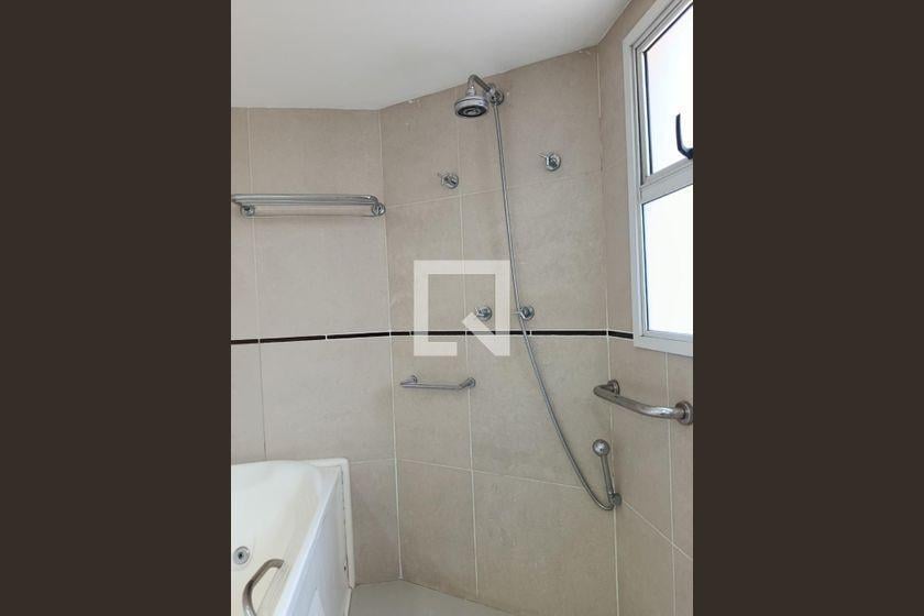Apartamento à Venda – Jardim Paulista, 3 Quartos, 230 m² – São Paulo