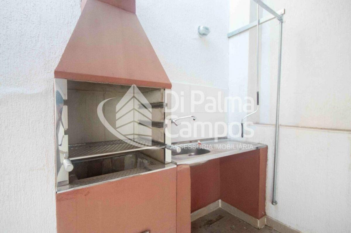 Casa residencial de 237,74m² com 3 quartos e vagas para alugar no bairro da Vila Mariana