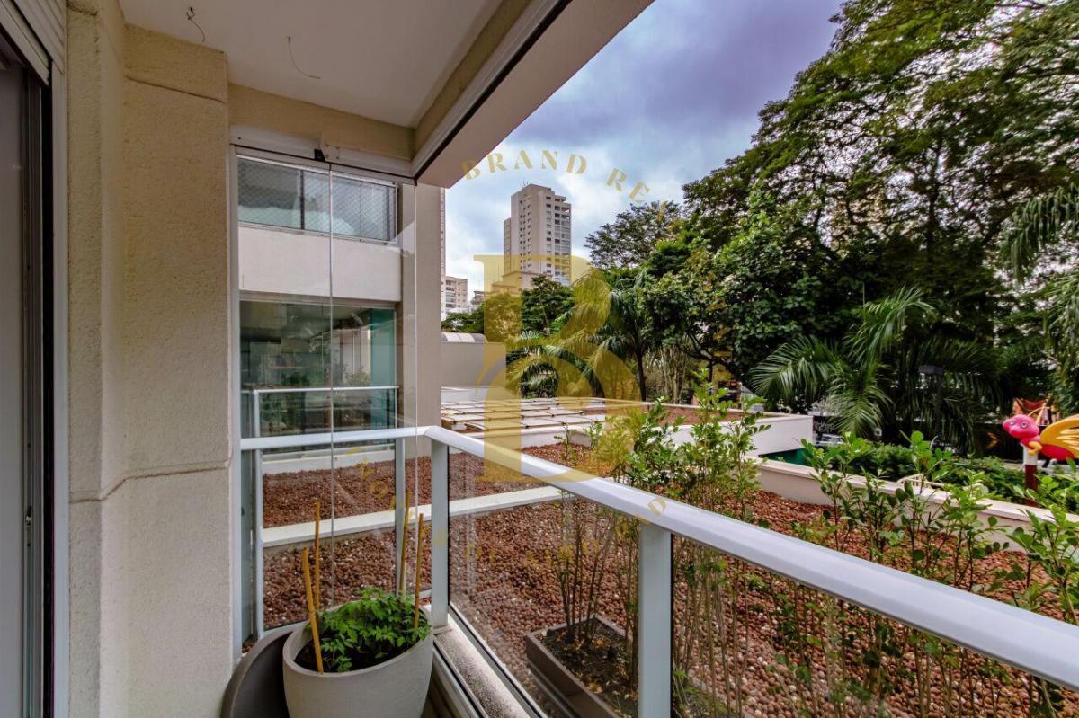 Apartamento com 274 m², 4 quartos sendo 4 suítes, 4 vagas à venda no bairro Campo Belo.