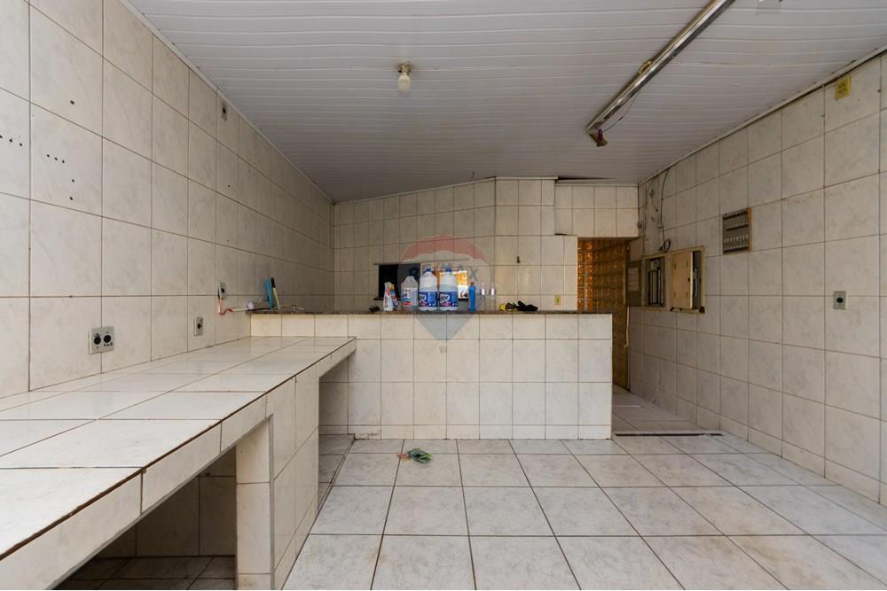 Loja de rua para venda e locação com 754m²