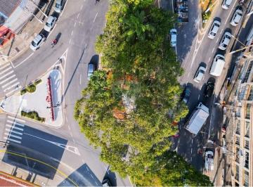 Loja de rua para venda e locação com 754m²