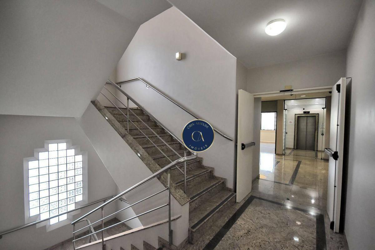 Prédio comercial para locação no bairro da Luz em São Paulo.
