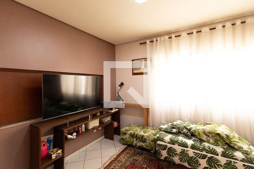 Casa à Venda – Brooklin, 6 Quartos, 385 m² – São Paulo