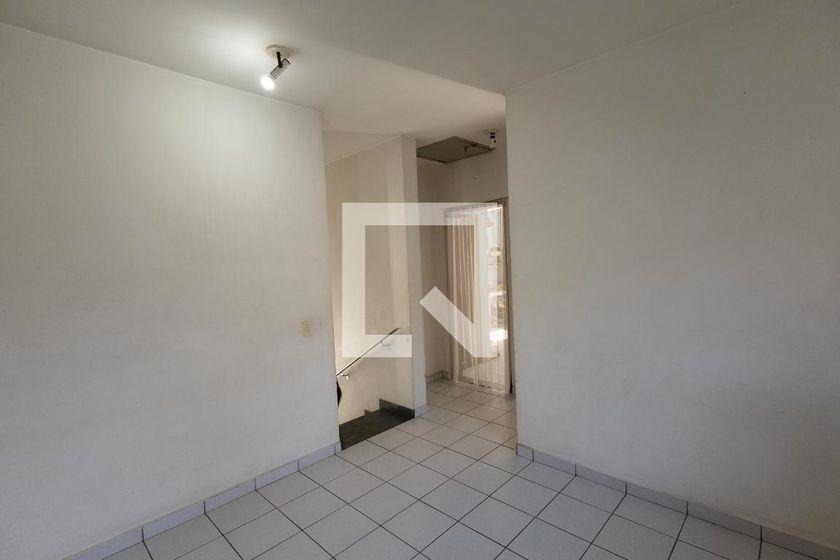 Casa à Venda – Brooklin, 6 Quartos, 385 m² – São Paulo