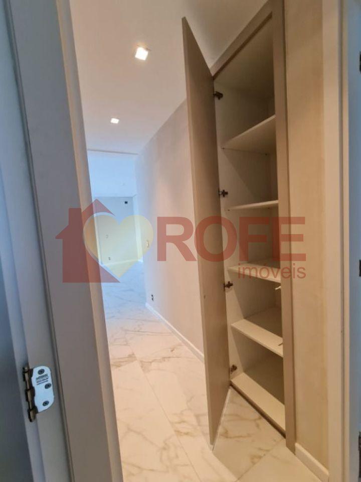 Apartamento com 3 dormitórios, 149 m² – venda ou aluguel em Moema