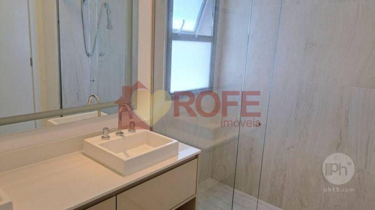 Apartamento com 3 dormitórios, 149 m² – venda ou aluguel em Moema