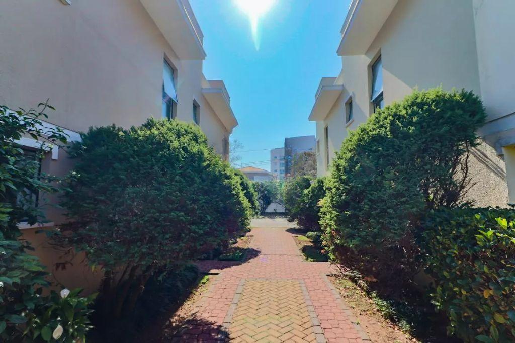 Casa Condominio Vila Sao Francisco, Sao Paulo – Aluguel de 3 dormitorios com lazer completo!
