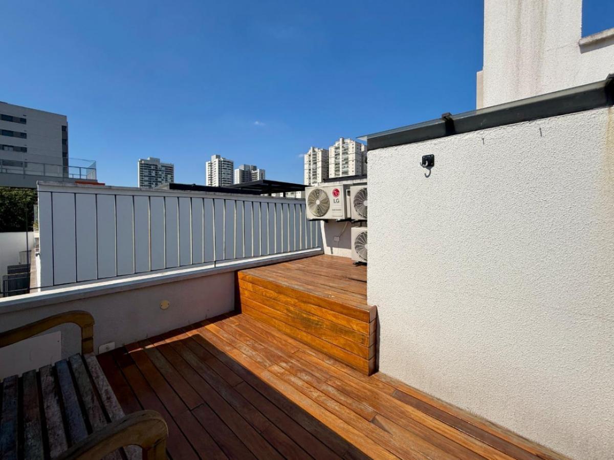 Casa em condomínio fechado à venda no Campo Belo – São Paulo