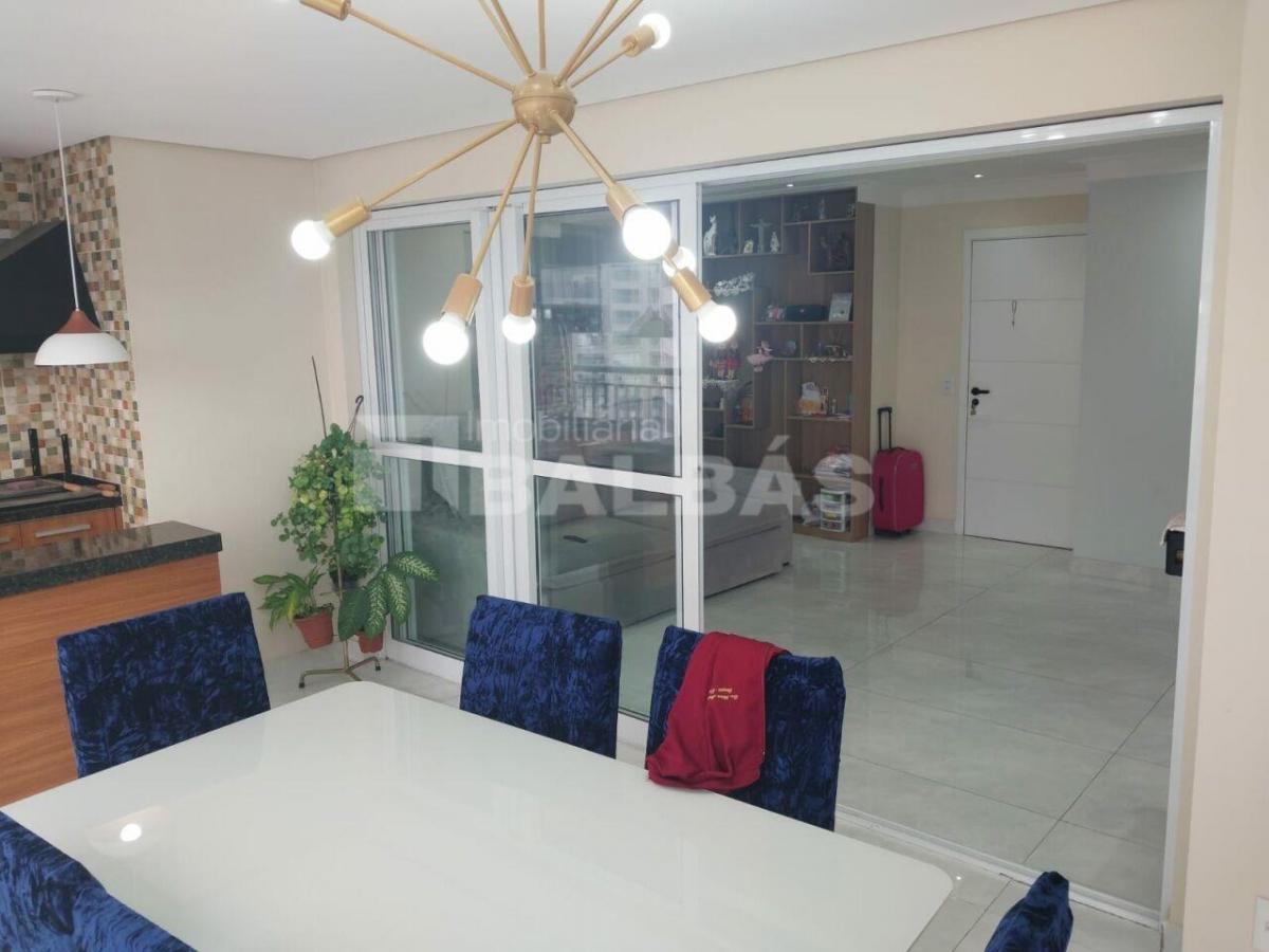 APARTAMENTO TATUAPÉ – 3 SUÍTES – 2 VAGAS – PRÓXIMO AO SHOP. METRÔ TATUAPÉ