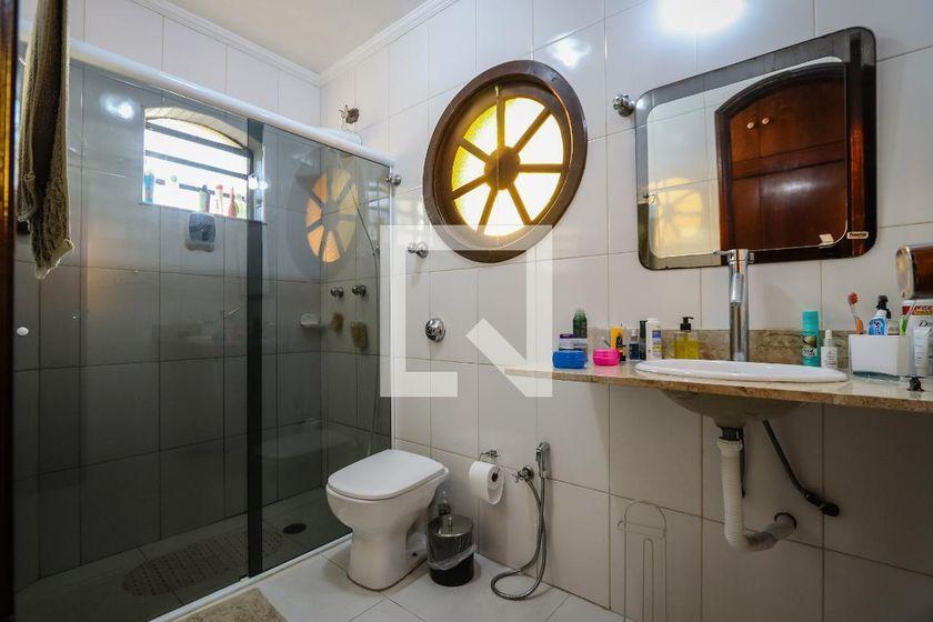 Casa à Venda – Morumbi, 4 Quartos, 420 m² – São Paulo