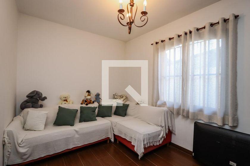 Casa à Venda – Morumbi, 4 Quartos, 420 m² – São Paulo