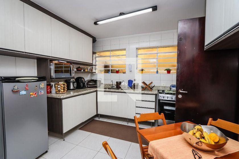 Casa à Venda – Morumbi, 4 Quartos, 420 m² – São Paulo