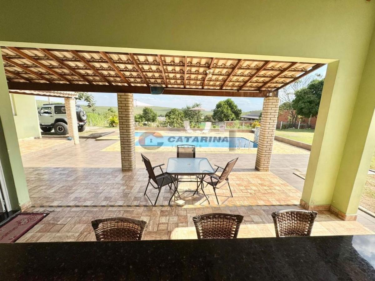 Oportunidade Imperdível – Chácara Completa para Moradia ou Lazer!