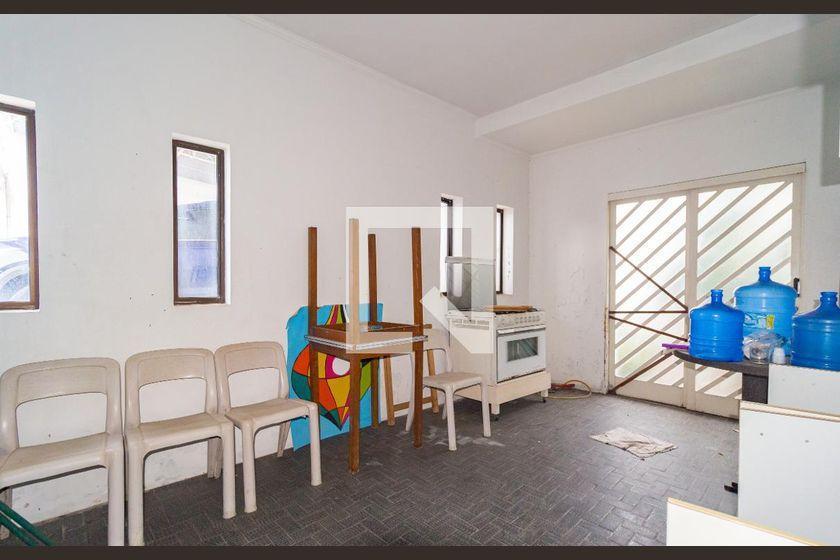 Casa à Venda – Mooca, 2 Quartos, 270 m² – São Paulo