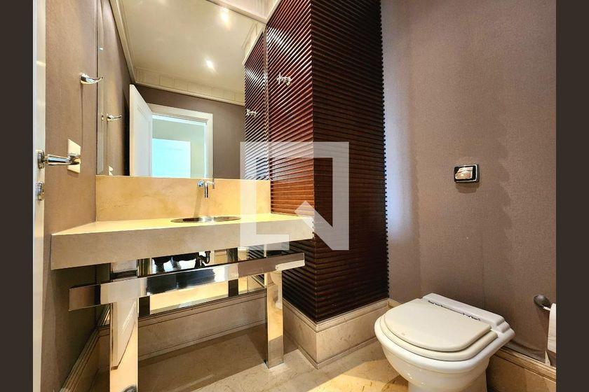Apartamento à Venda – Moema, 6 Quartos, 313 m² – São Paulo