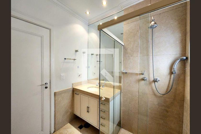 Apartamento à Venda – Moema, 6 Quartos, 313 m² – São Paulo