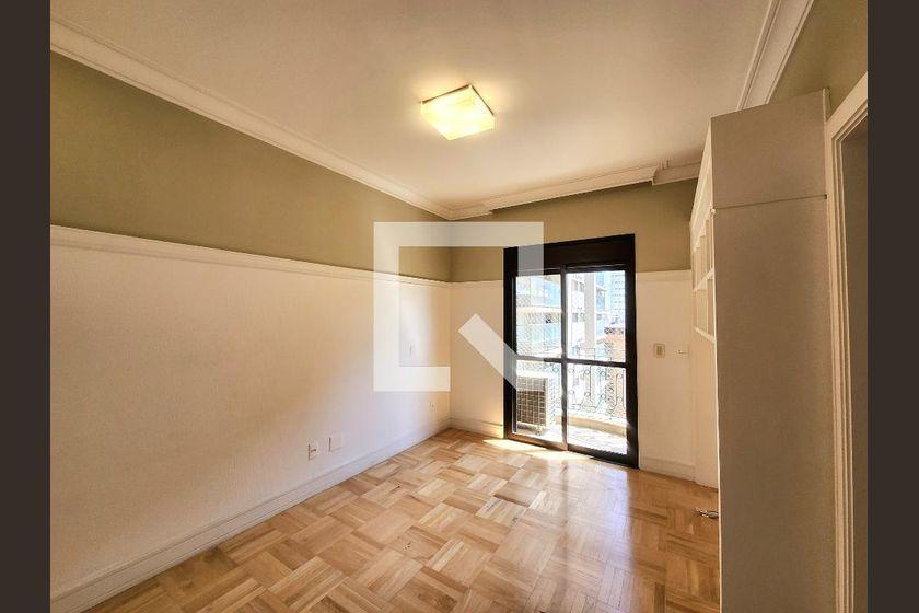 Apartamento à Venda – Moema, 6 Quartos, 313 m² – São Paulo