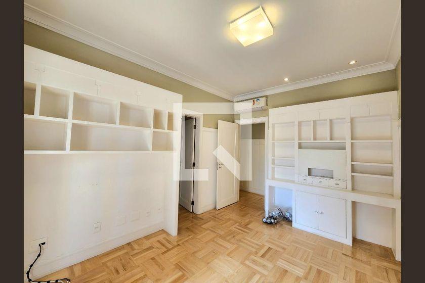 Apartamento à Venda – Moema, 6 Quartos, 313 m² – São Paulo