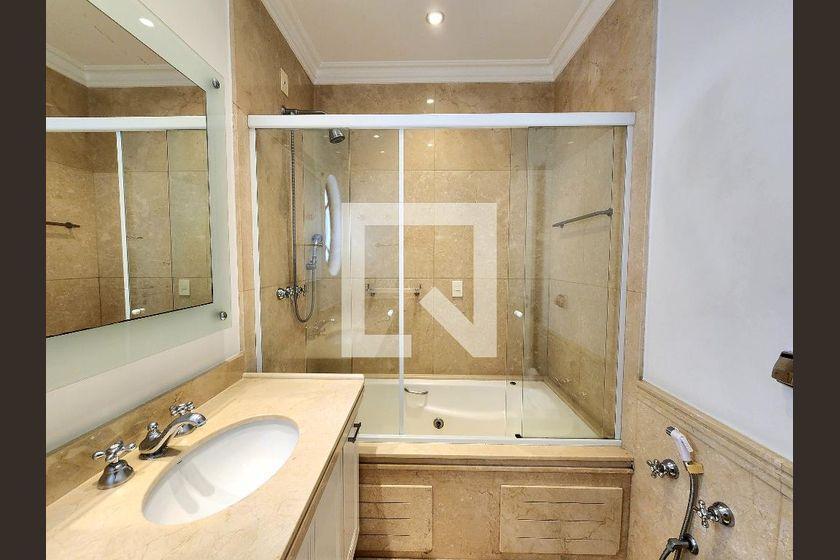 Apartamento à Venda – Moema, 6 Quartos, 313 m² – São Paulo