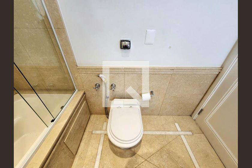 Apartamento à Venda – Moema, 6 Quartos, 313 m² – São Paulo