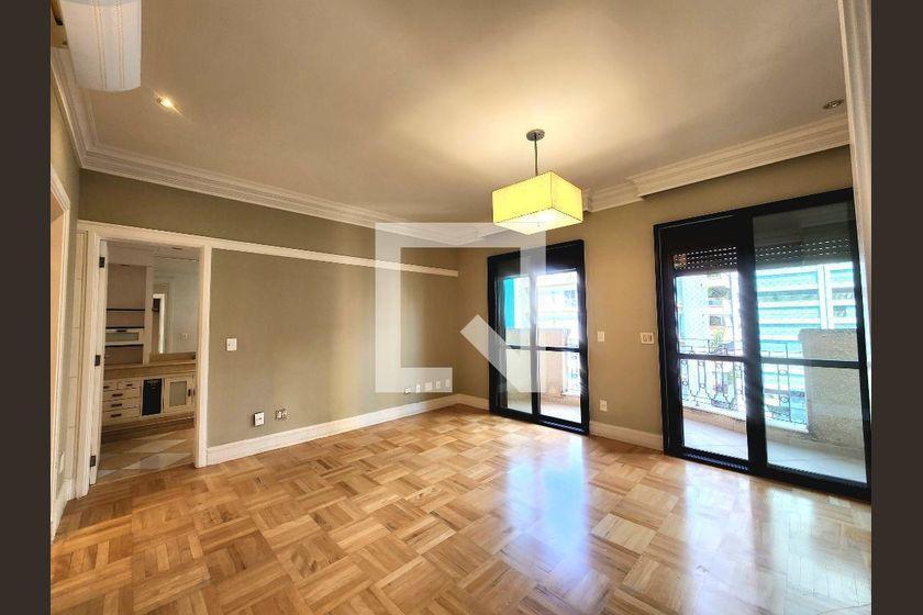 Apartamento à Venda – Moema, 6 Quartos, 313 m² – São Paulo