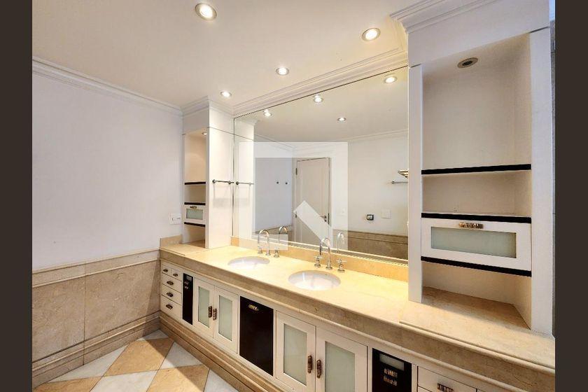 Apartamento à Venda – Moema, 6 Quartos, 313 m² – São Paulo