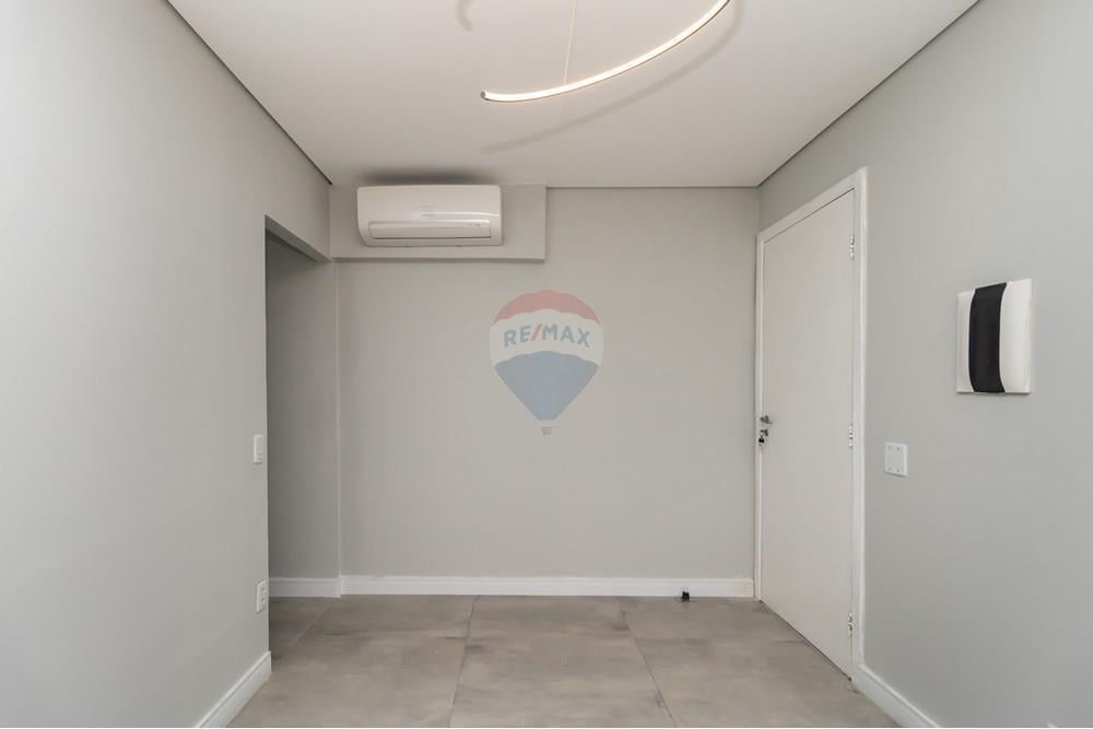 Conjunto Comercial com móveis planejados à venda na Bela Vista