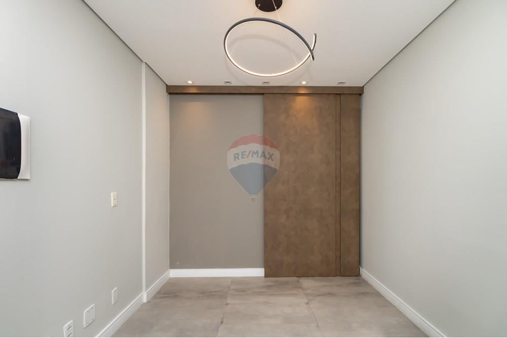 Conjunto Comercial com móveis planejados à venda na Bela Vista