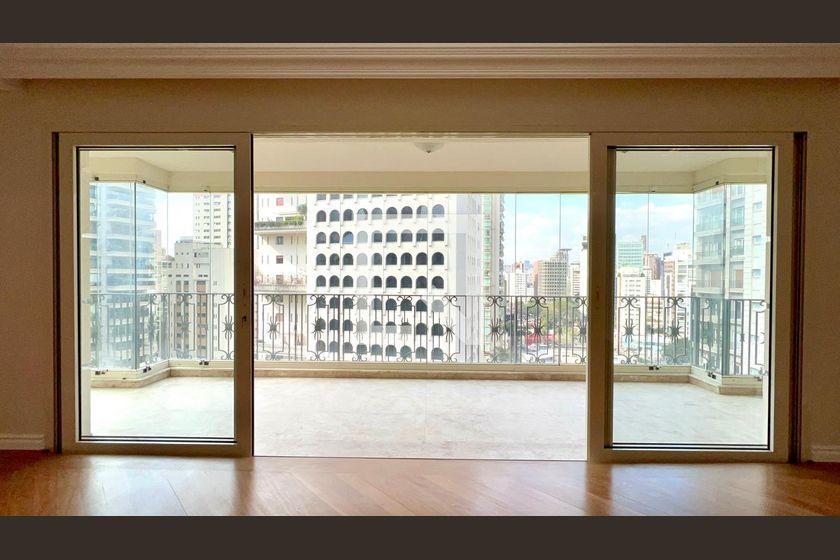 Apartamento à Venda – Jardim Europa, 3 Quartos, 280 m² – São Paulo