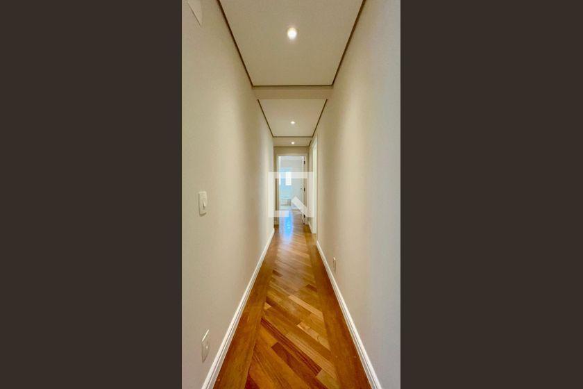 Apartamento à Venda – Jardim Europa, 3 Quartos, 280 m² – São Paulo