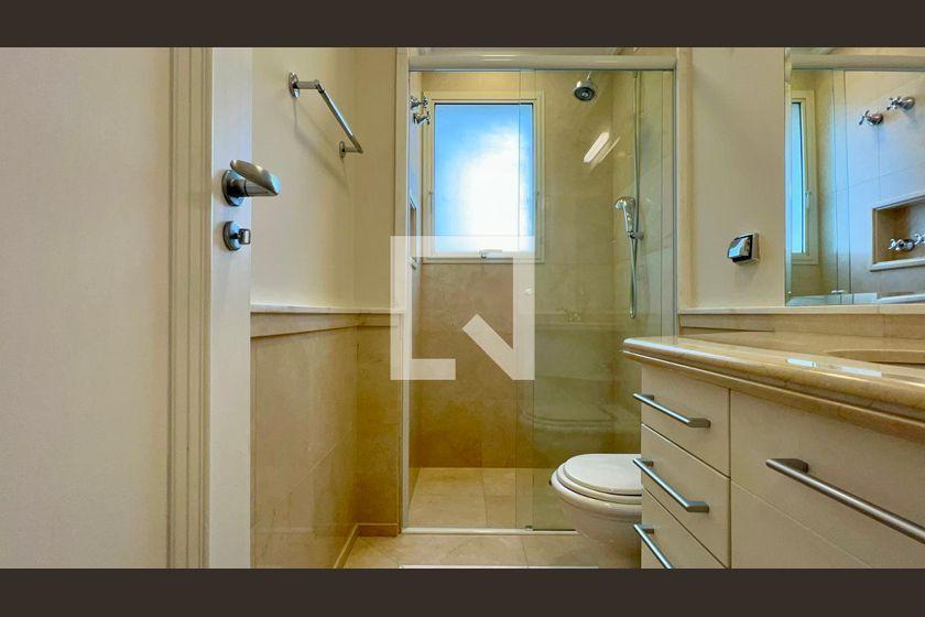 Apartamento à Venda – Jardim Europa, 3 Quartos, 280 m² – São Paulo
