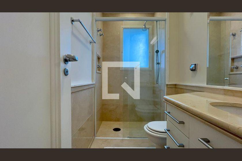 Apartamento à Venda – Jardim Europa, 3 Quartos, 280 m² – São Paulo