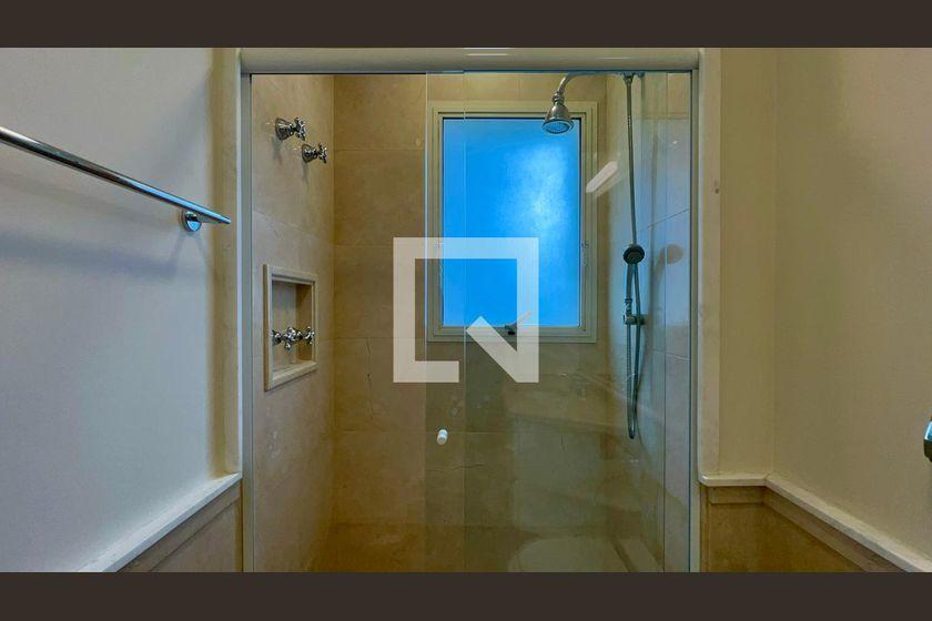 Apartamento à Venda – Jardim Europa, 3 Quartos, 280 m² – São Paulo