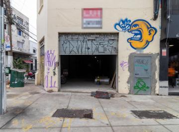 Loja na Largo dos Pinheiros, N. 33 • 188 m²