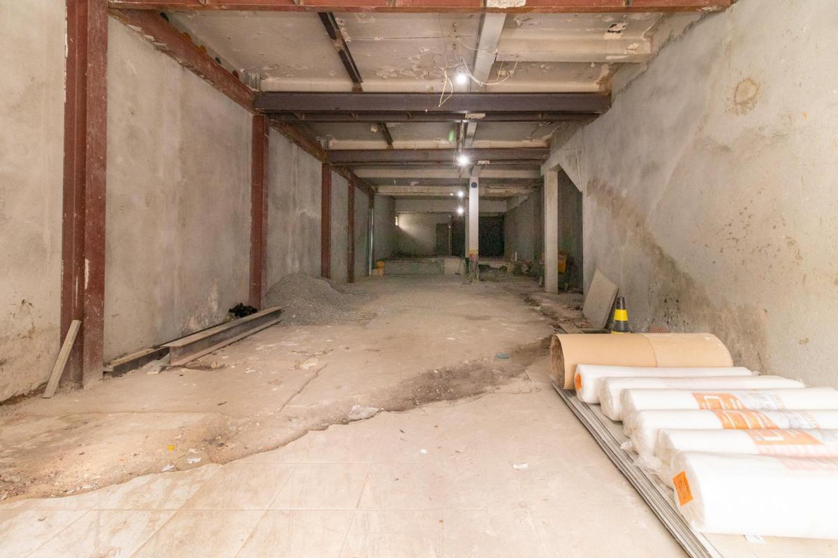 Loja na Largo dos Pinheiros, N. 33 • 188 m²