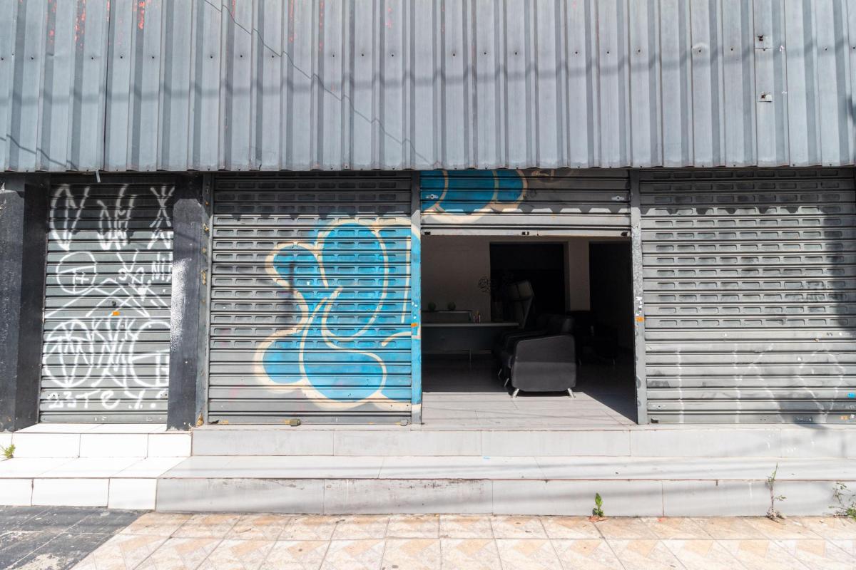 Casa comercial na Avenida Miguel Conejo, N. 974 • 150 m²