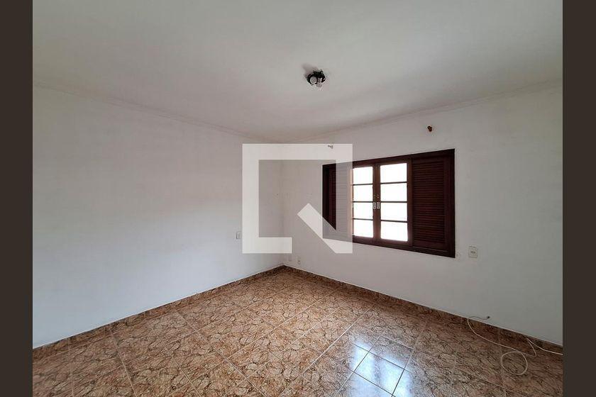 Casa à Venda – Santana, 2 Quartos, 70 m² – São Paulo
